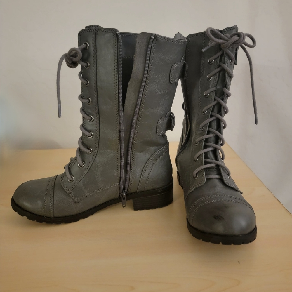 Soda Gray Zip Up Combat Boots